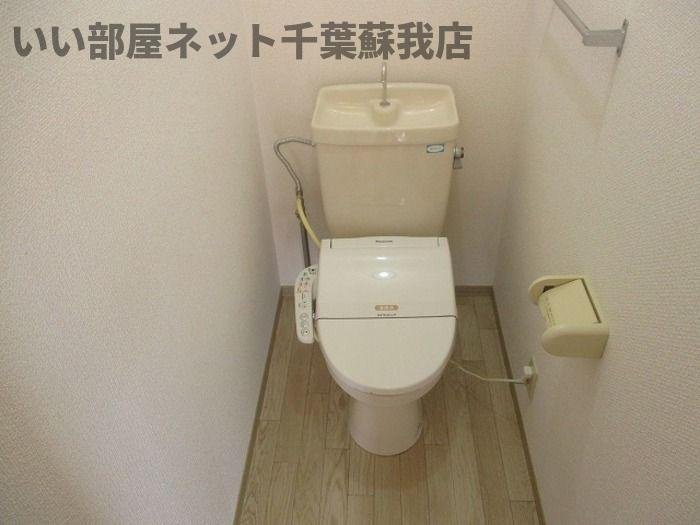 ひばり野ハイツ　Ｂのトイレ|清潔感のあるトイレです