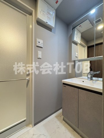 【独立洗面台】 | アークマーク千歳船橋 | 2面鏡シャンプードレッサー