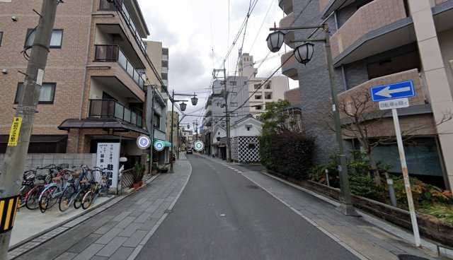 I’s SQUARE(アイズスクエア)の周辺