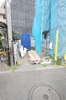 【駐車場】 | 【仲介手数料無料！！】府中市是政5丁目　新築戸建て（全2棟）1号棟　5180万円 | 令和８年８月２８日撮影　建築中