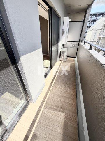 横浜市中区住吉町３丁目の賃貸マンションのバルコニー