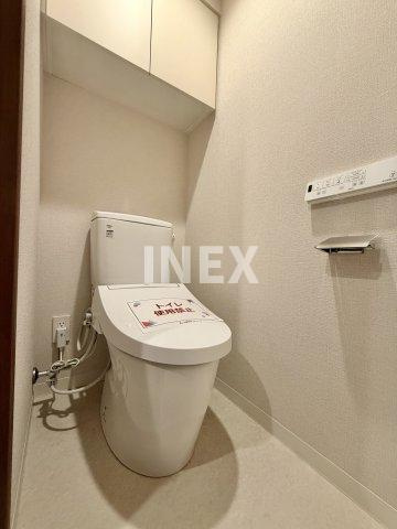 横浜市中区住吉町３丁目の賃貸マンションのトイレ