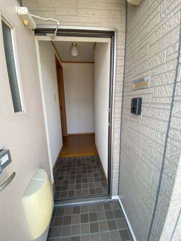 【玄関】 | エクセレンテ・F　四番館