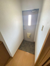 【玄関】 | エクセレンテ・F　四番館