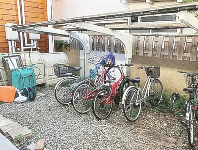 ポートハウスⅡのその他共用部分|駐輪場です。