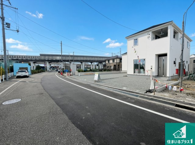 明石市二見町西二見　第23期　新築一戸建ての前面道路含む現地写真|周辺は落ち着いた街並みの住宅地！子育てがしやすい住環境です！まだ未完成ですが、現地でしかわからない事もございます。是非一度ご覧ください。
