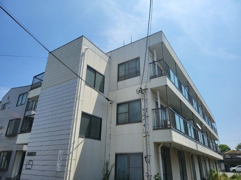 サンライフ上飯田の外観