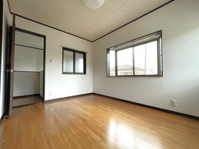 白子町北日当戸建の洋室