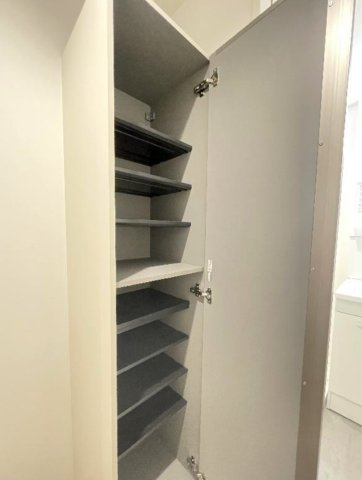 エルシーク上尾本町の収納