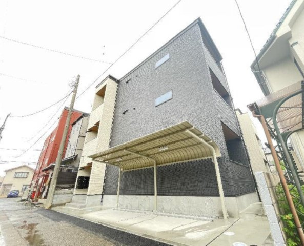 エルシーク上尾本町の外観