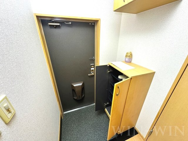 コスモステージの玄関