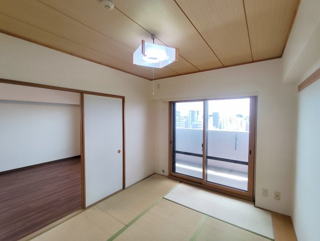 メイツ新小岩の和室