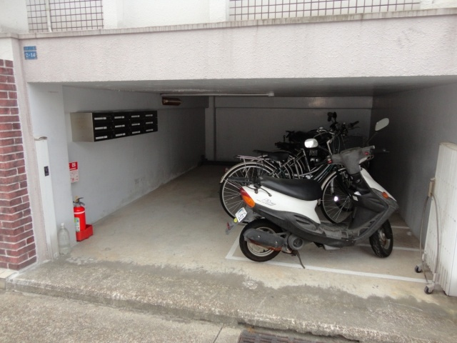 アミティエ山手 [ロフト付]のその他共用部分