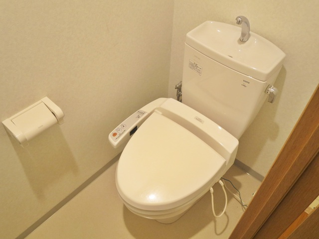 第１０シントウキョウビルのトイレ|トイレです♪
