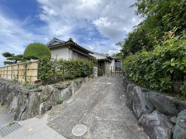 中萩町　中古戸建の外観