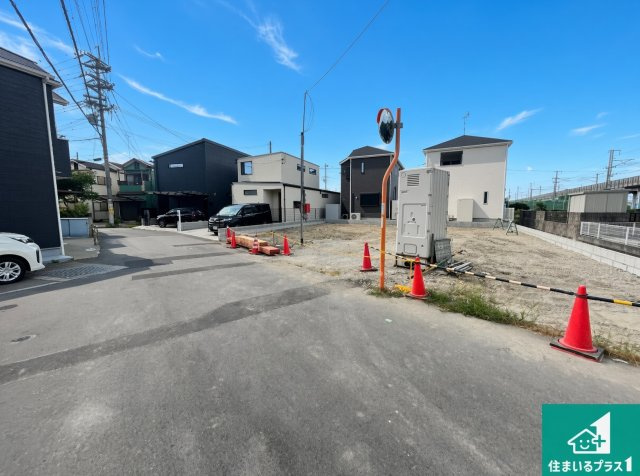 明石市二見町西二見　第23期　新築一戸建ての前面道路含む現地写真|周辺は落ち着いた街並みの住宅地！子育てがしやすい住環境です！まだ未完成ですが、現地でしかわからない事もございます。是非一度ご覧ください。