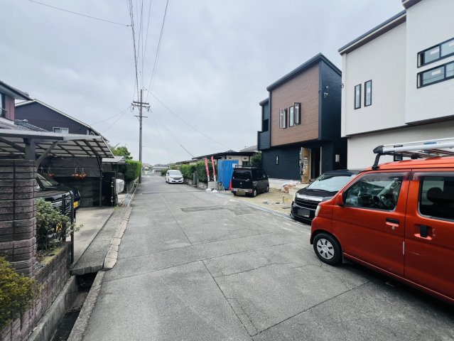 知多郡東浦町石浜田之助6番34『仲介手数料無料』新築一戸建て・建売の前面道路含む現地写真