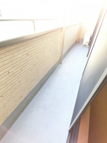 【バルコニー】