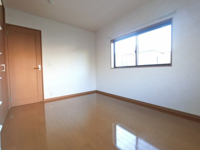 【寝室】