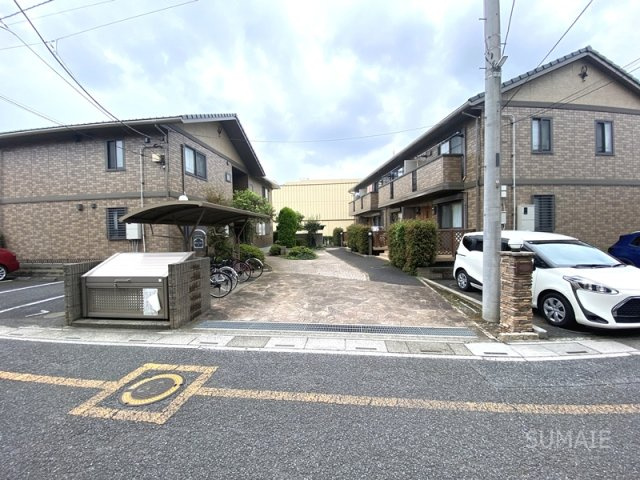 メゾンエスポワールAのエントランス|敷地入口☆彡