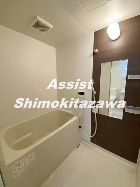 レイナ三宿の浴室