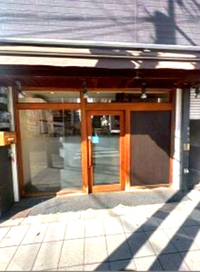 福田店舗のエントランス