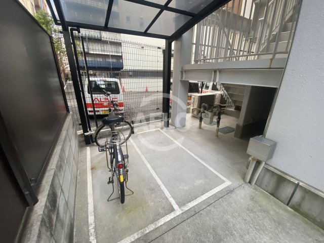 Jクレストドーム前のその他共用部分|Jクレストドーム前　バイク置き場