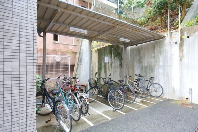 プレール・ドゥーク文京白山のその他共用部分|駐輪場