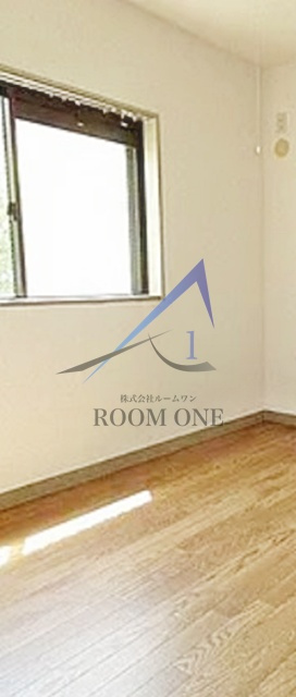 シュロス中野の居間・リビング|洋室のお部屋です。