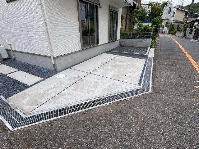 柏市柏新築戸建【柏第五小学校：9分】の駐車場|駐車スペース完備