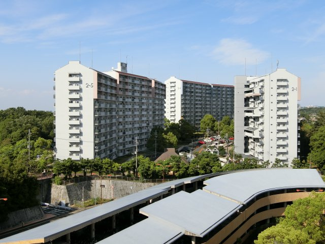 【外観】 | 光明池駅前2-5