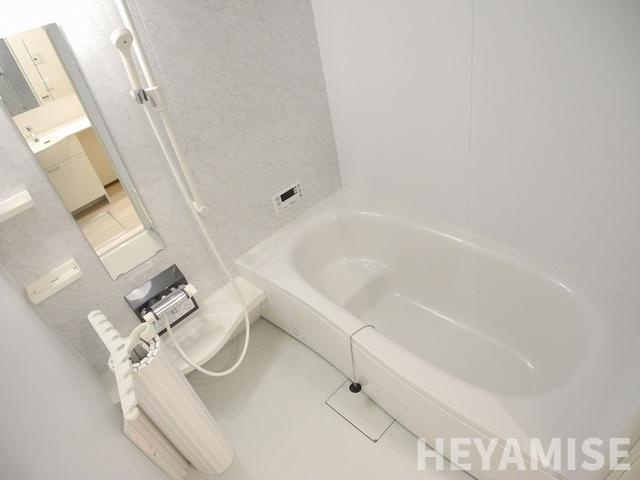 カーサデルソルの浴室|※同間取りの別の階のお部屋の画像です※