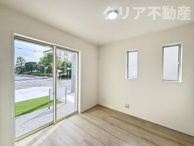 【洋室】 | 駐車並列3台可♪玉村町下新田