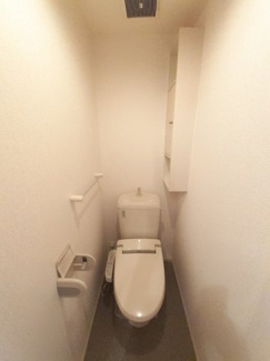 【トイレ】 | プリムローズＡ | コンパクトで使いやすいトイレです