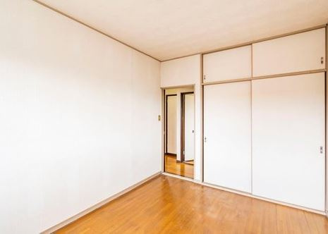 【中古】川越市天沼新田中古住宅の洋室