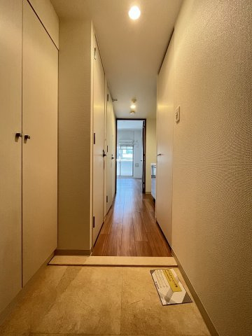 エスリード江戸堀の玄関