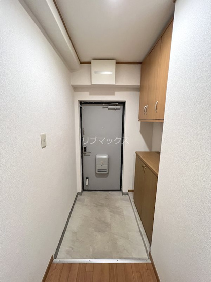 【玄関】ブリージェ朝日ヶ丘
