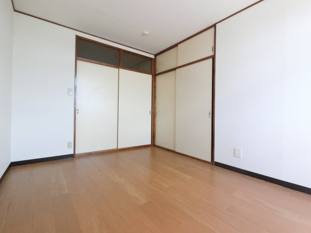 【寝室】 | グリーンハイツ葉山