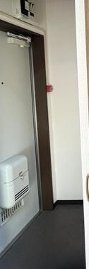 西池ガーデンハイツの玄関