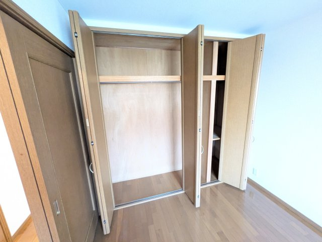 クレスト吉岡の収納