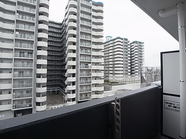 神戸市兵庫区御崎本町１丁目の賃貸マンションの展望