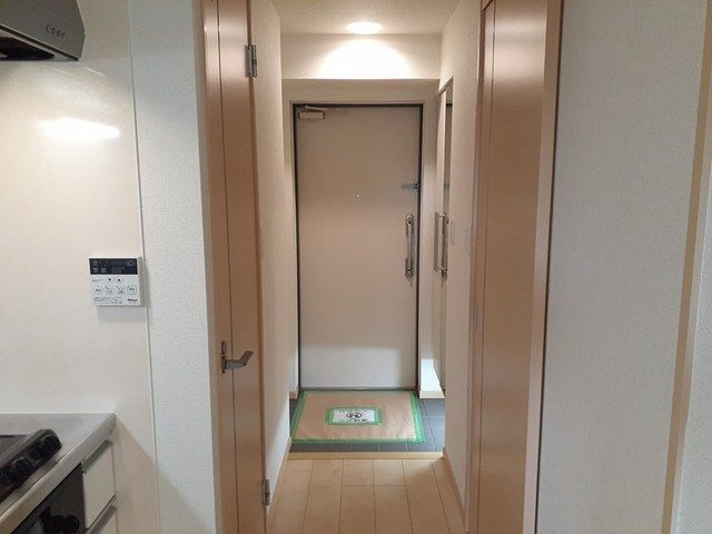 アウル三鷹の玄関