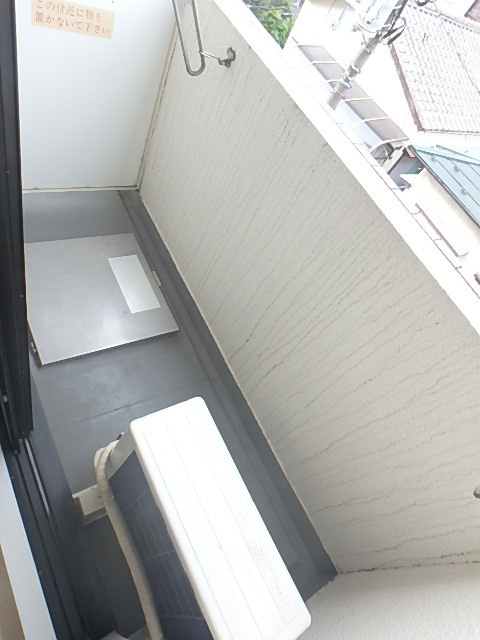 日神パレステージ本駒込のバルコニー
