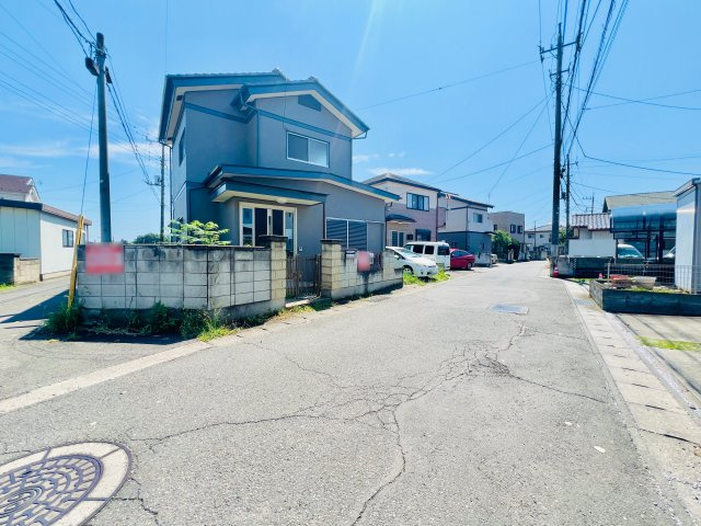 高崎市下豊岡町の前面道路含む現地写真|閑静な住宅地◎