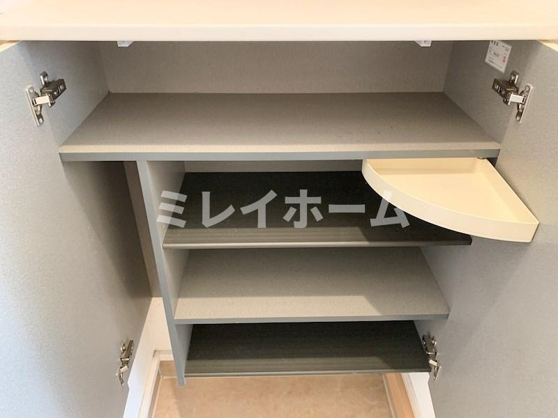 ウエストヴィレッジの玄関