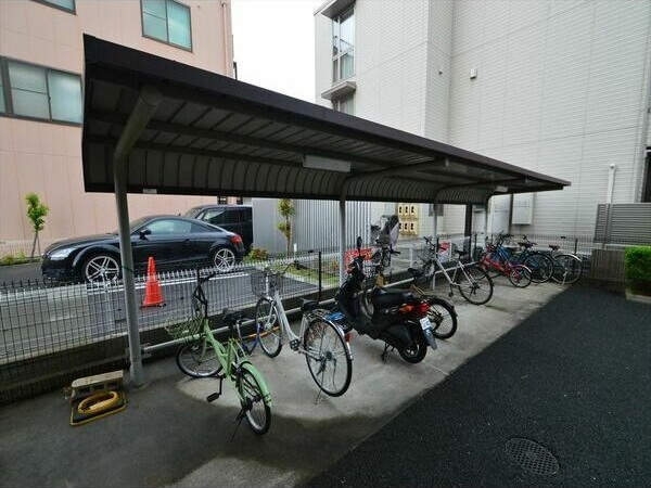 クイーンズ・スクエアのその他共用部分