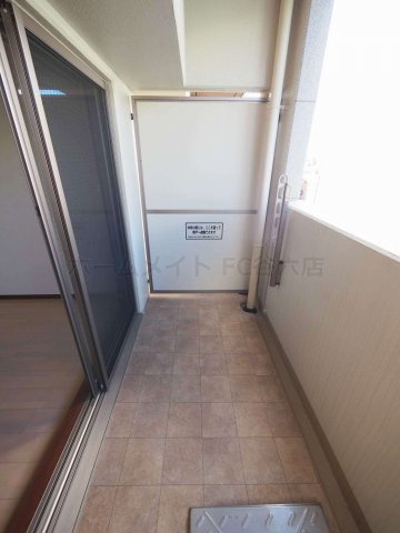 【バルコニー】 | コンソラーレ瓦屋町