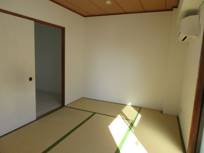 ひまわりガーデン本八幡の和室