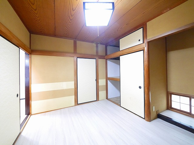 あやめ池南３丁目戸建ての寝室