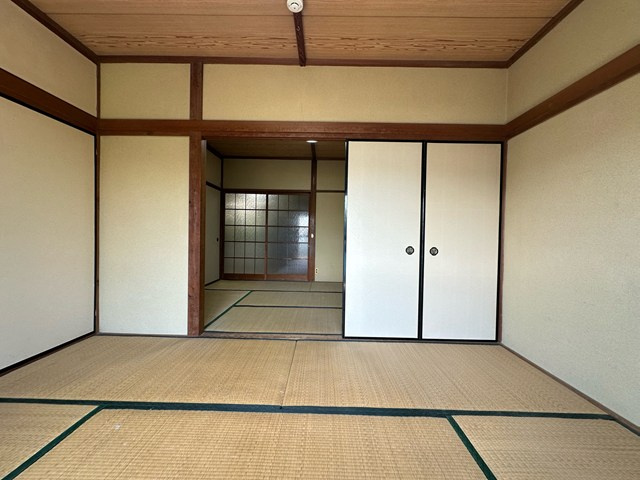 【寝室】 | 第一花園荘 | 南向き和室6帖☆赤ちゃんのごろごろやハイハイはやっぱり和室がよかったりします♪